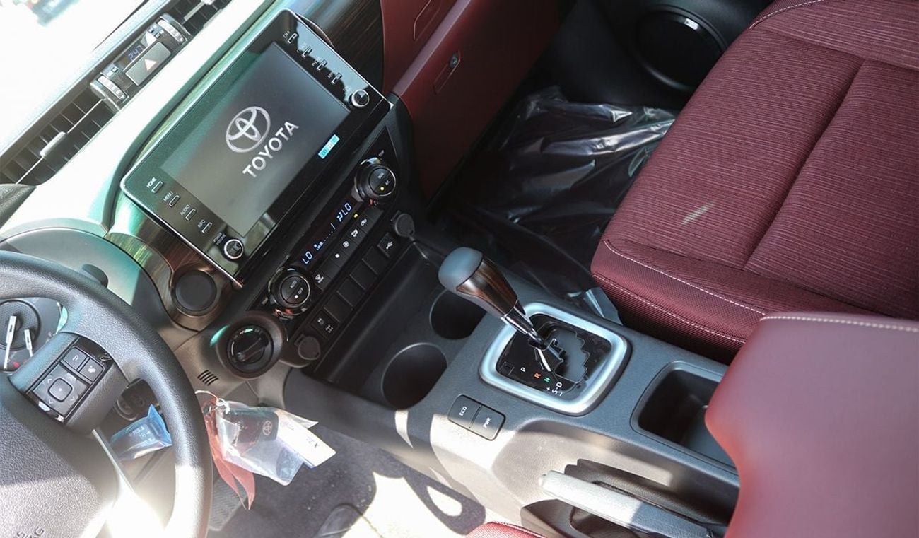 Toyota Hilux 2026 Model Toyota Hilux DC, 2.7L Petrol 4WD 6A/T