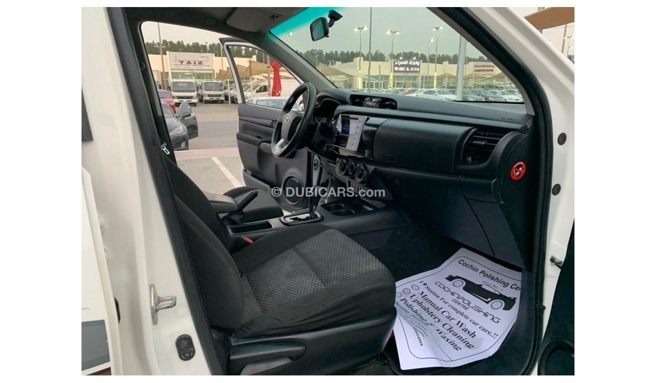 Toyota Hilux Toyota hilux 2017 gcc full automatic for sale