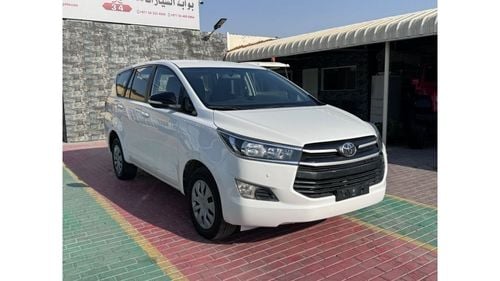 Toyota Innova SE