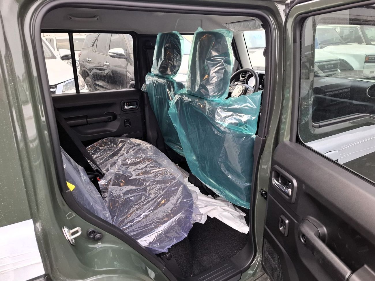 سوزوكي جيمني Suzuki Jimny 1.5L 2025 Silver Petrol (Export Only)