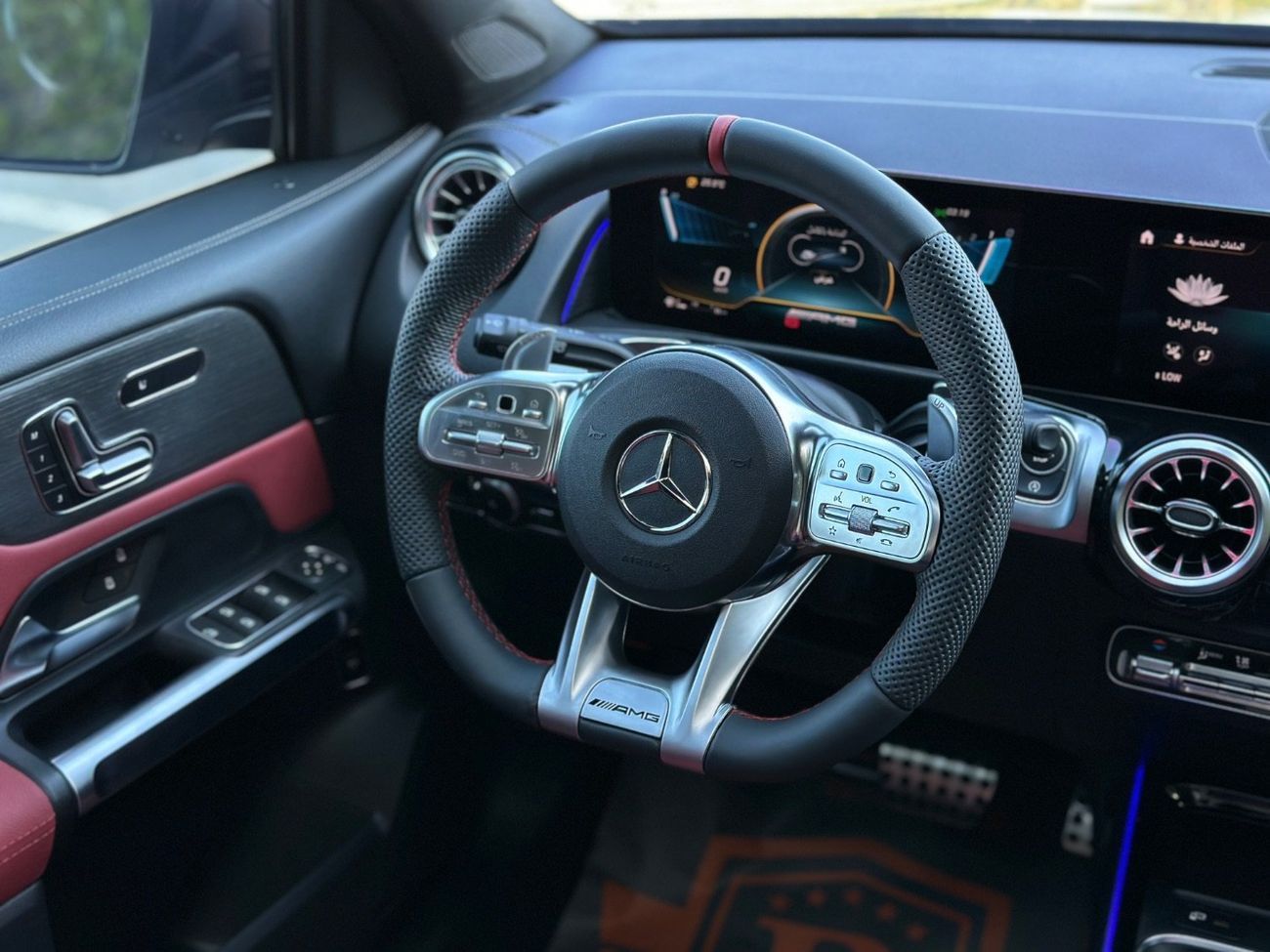Mercedes-Benz GLB 35 AMG 4MATIC 2.0L (302 HP)