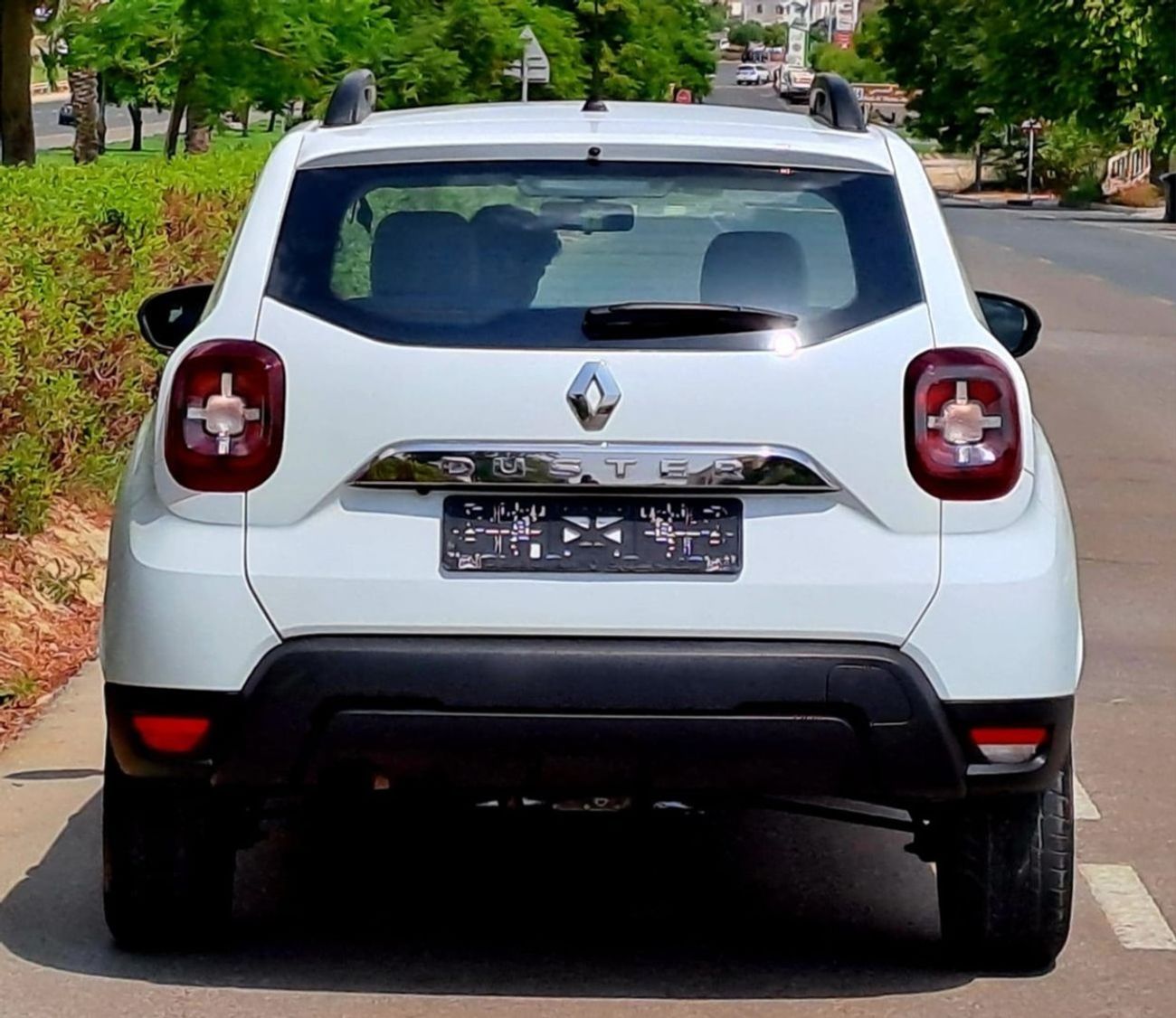 رينو داستر SE 1.6L 599-Monthly l GCC l Cruise, Camera, GPS l Agency Maintained