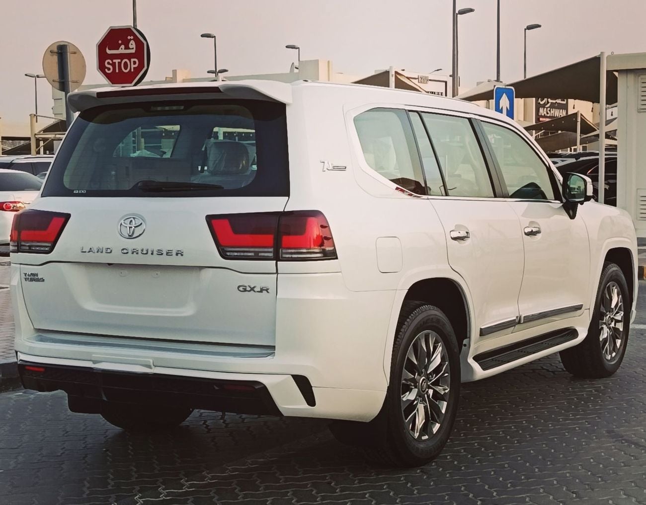 Toyota Land Cruiser GXR
