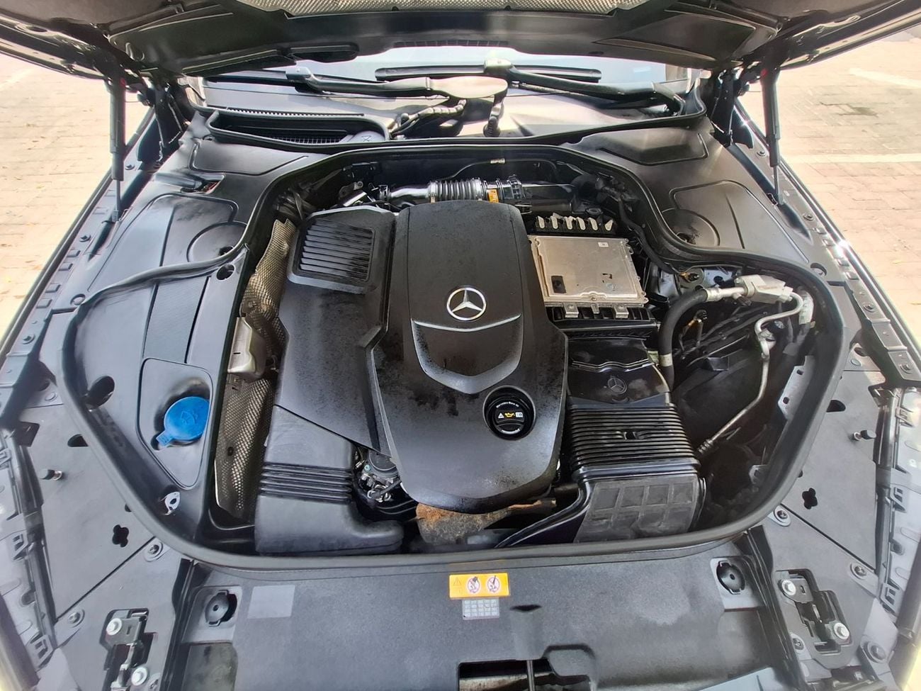 Mercedes Benz S350d STD (NON GCC)