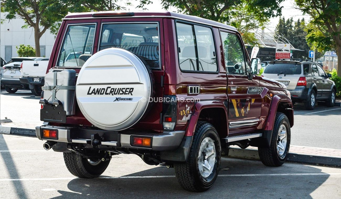 Toyota Land Cruiser 70