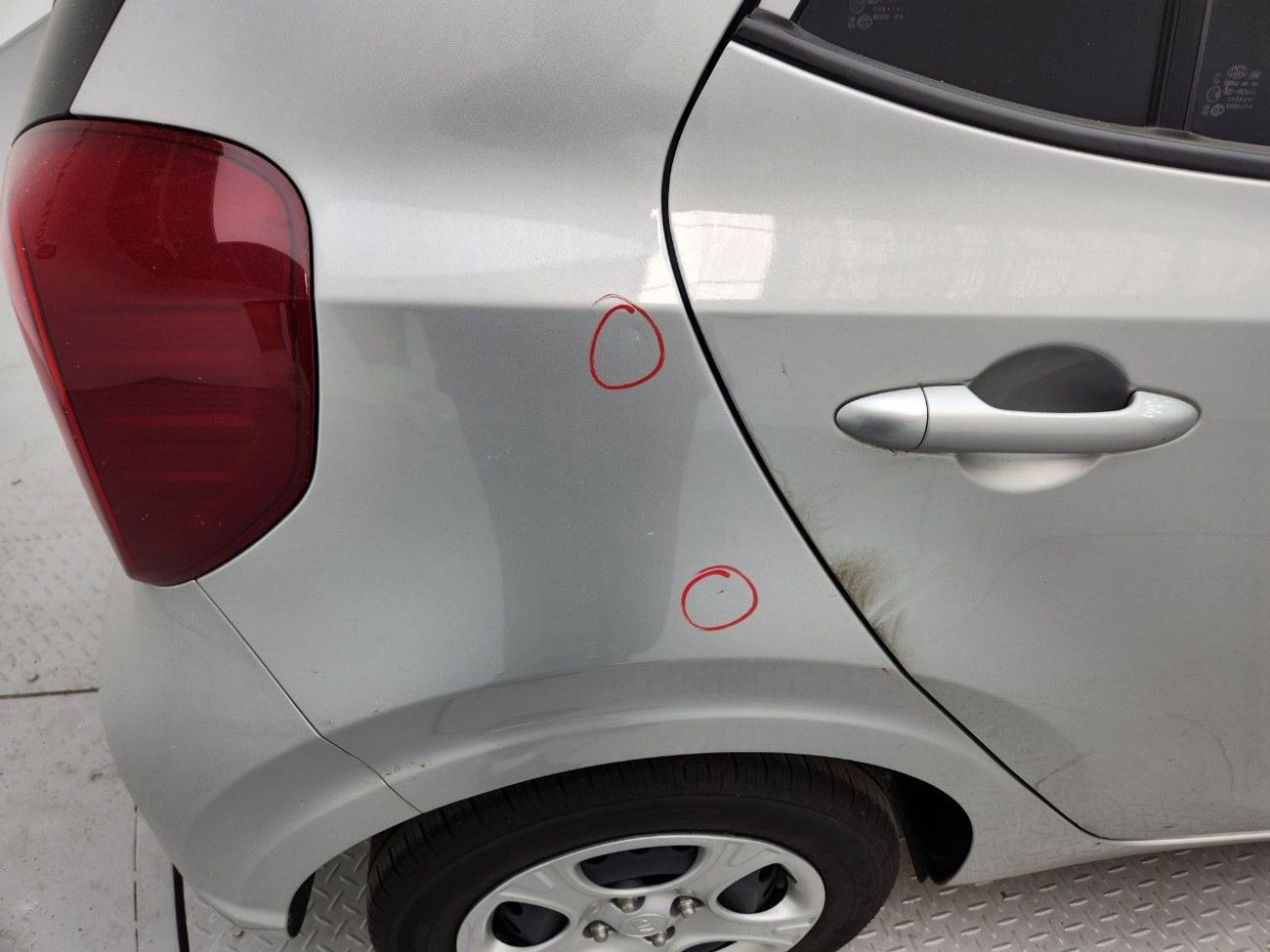 Kia Picanto MORNING URBAN (G) 1.0 Standard