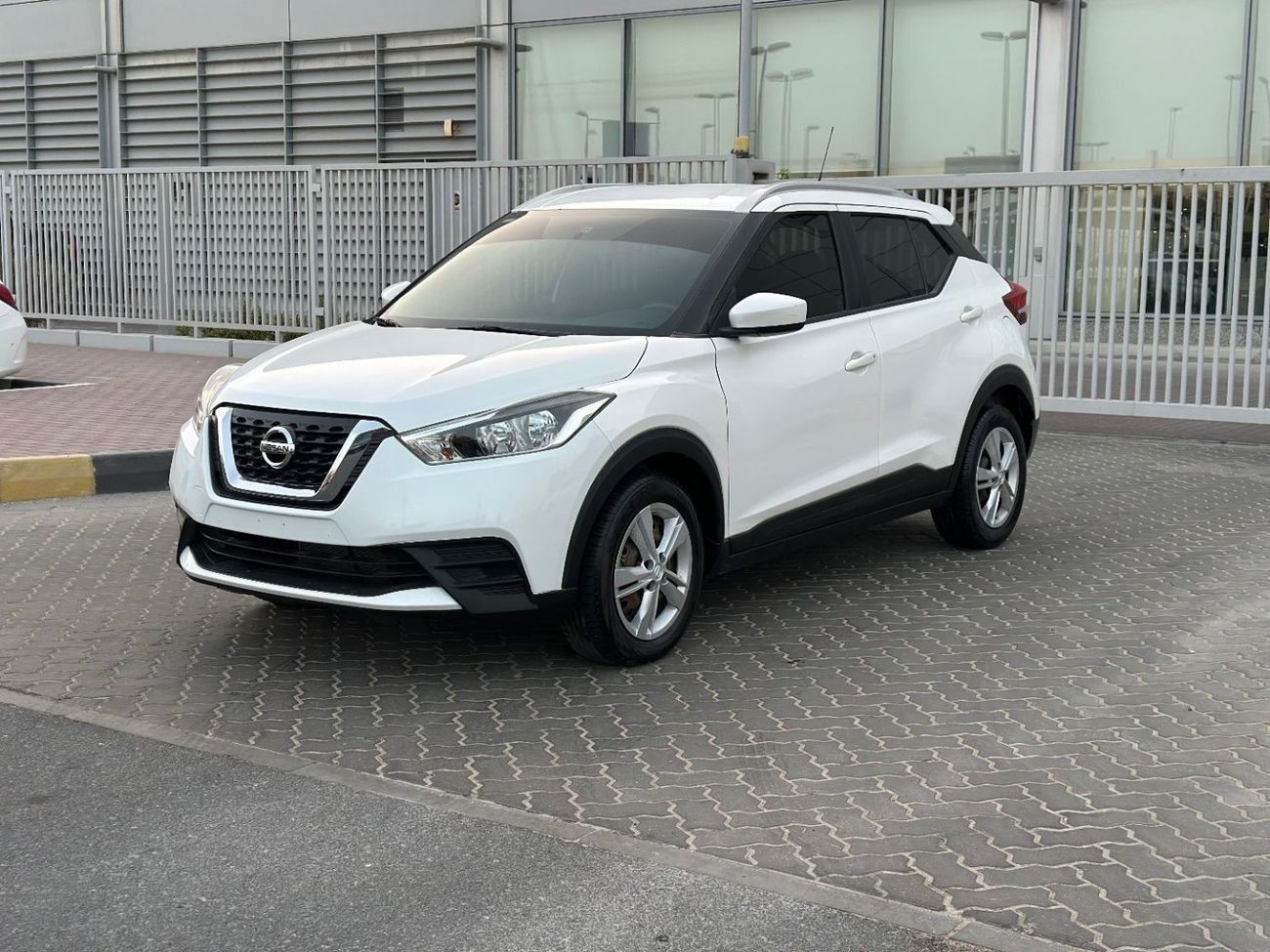 Nissan Kicks S 1.6L