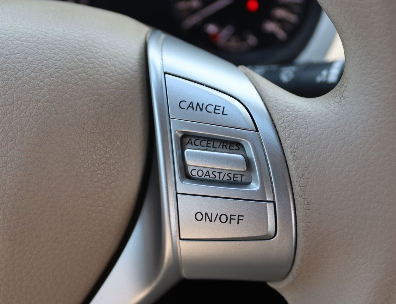 Nissan Altima SL 2.5L NISSAN ALTIMA 2018- GCC-In excellent condition - Engine 2.5L -KM 123000- PRICE 29000 AED