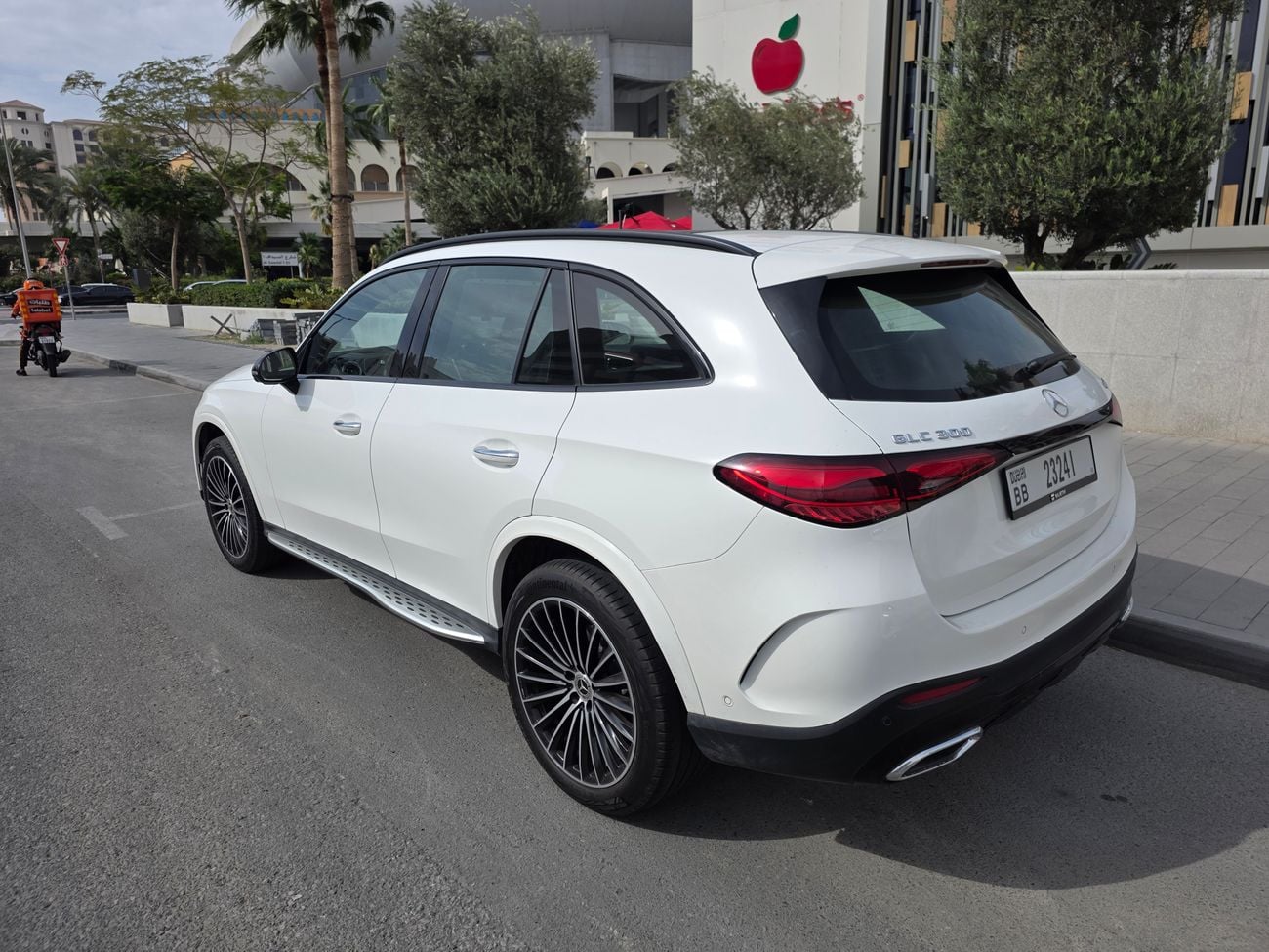 مرسيدس بنز GLC 300 Amg