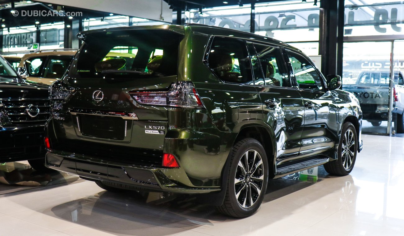 Lexus LX570 Black Edition S