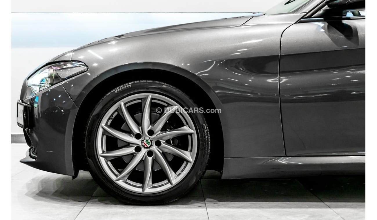Alfa Romeo Giulia 2020 Alfa Romeo Giulia Super, December 2024 Alfa Warranty + Service Contract, GCC