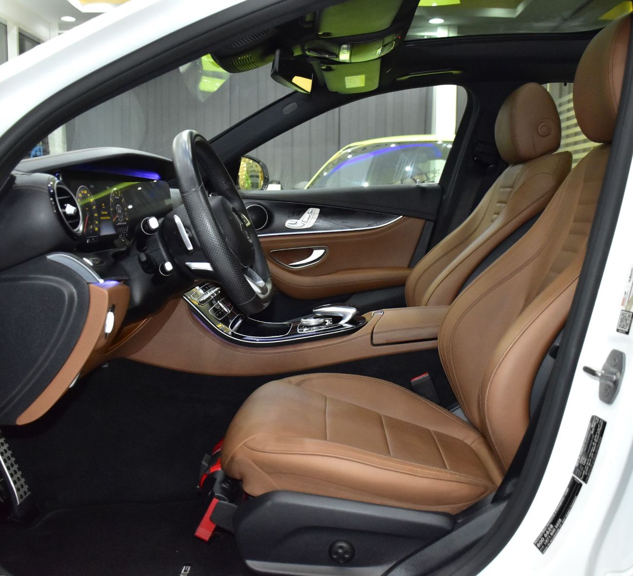 مرسيدس بنز E 400 EXCELLENT DEAL for our Mercedes Benz E400 4Matic ( 2017 Model ) in White Color GCC Specs