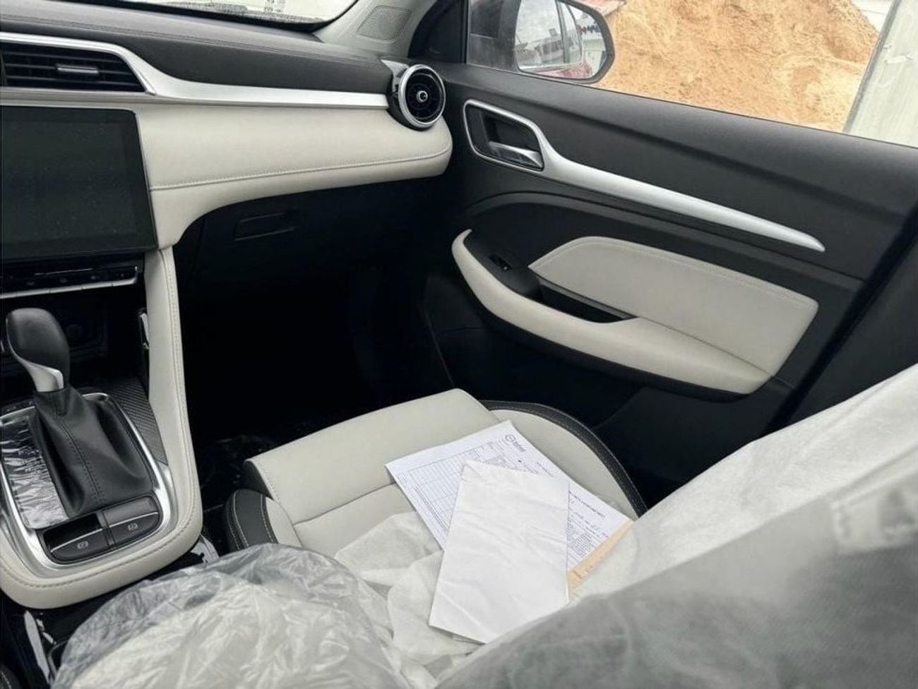 MG ZS 1.5L FULL OPTION LUXURY 2025