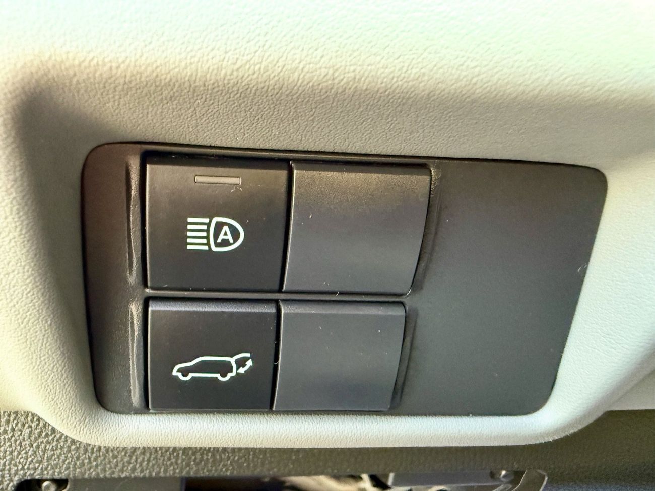 Toyota Highlander Highlander xle Hybrid AWD