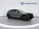 Volkswagen Touareg R-LINE VW Certified | The Ultimate Flagship SUV | Well Maintained