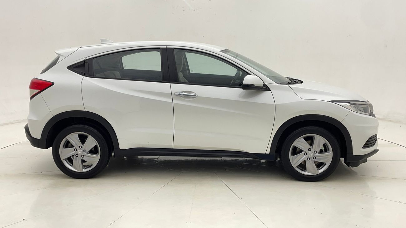 هوندا HRV LX 1.8 | بدون دفعة مقدمة | اختبار القيادة في المنزل