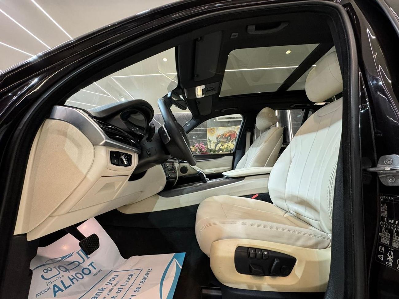 BMW X5 35i Executive 3.0L (5 Seater) ELITE BROWN BMW X5 V6 || GCC || TOP RANGE || FREE ACCIDENTS || SCREENS