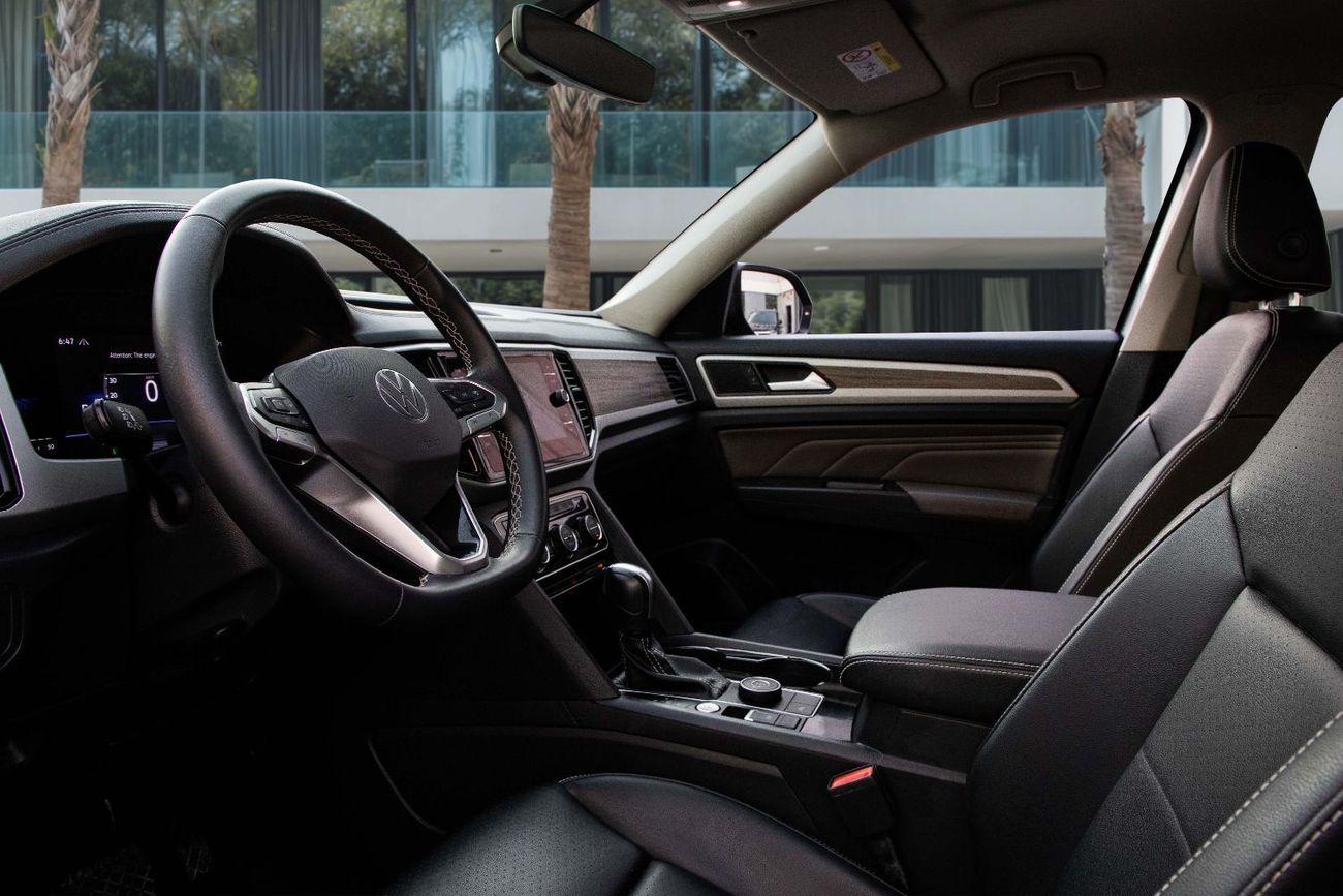 Volkswagen Teramont Comfortline | 2,252 P.M  | 0% Downpayment | IMPECCABLE!