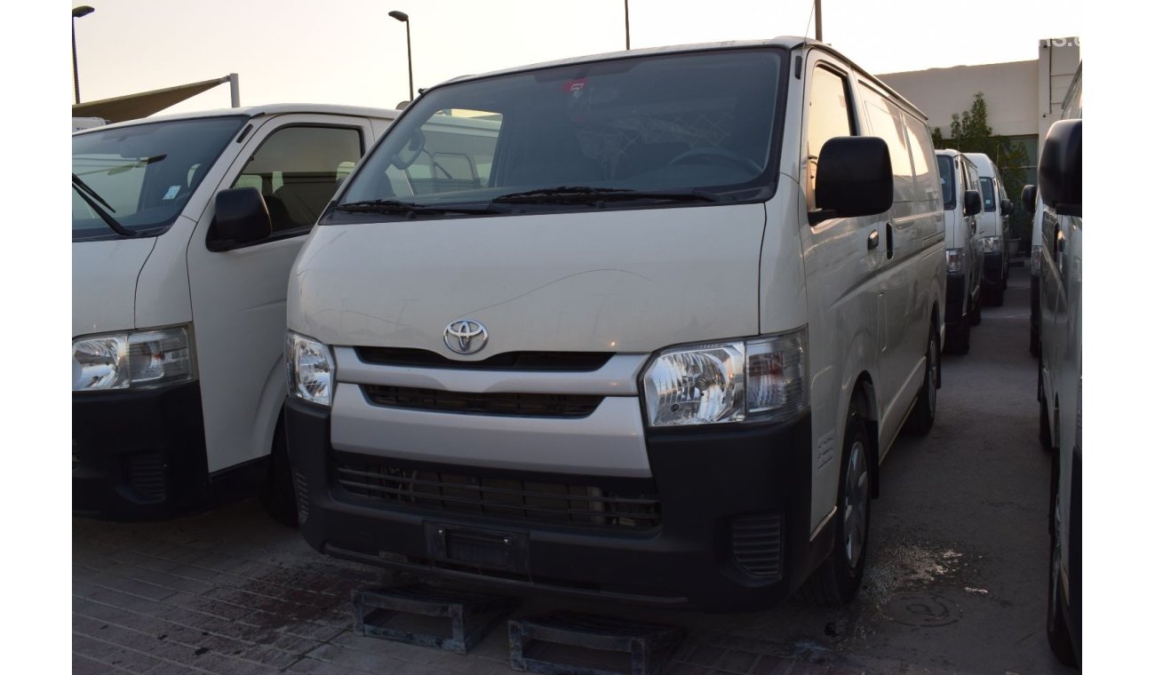 تويوتا هاياس Toyota Hiace Delivery van,model:2018. Low mileage with free of accident