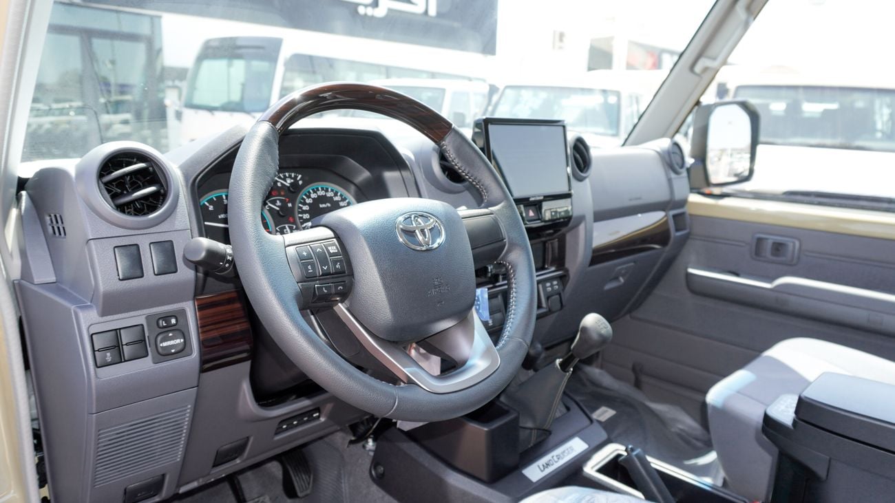 Toyota Land Cruiser 70 2.8 DIESEL 2025
