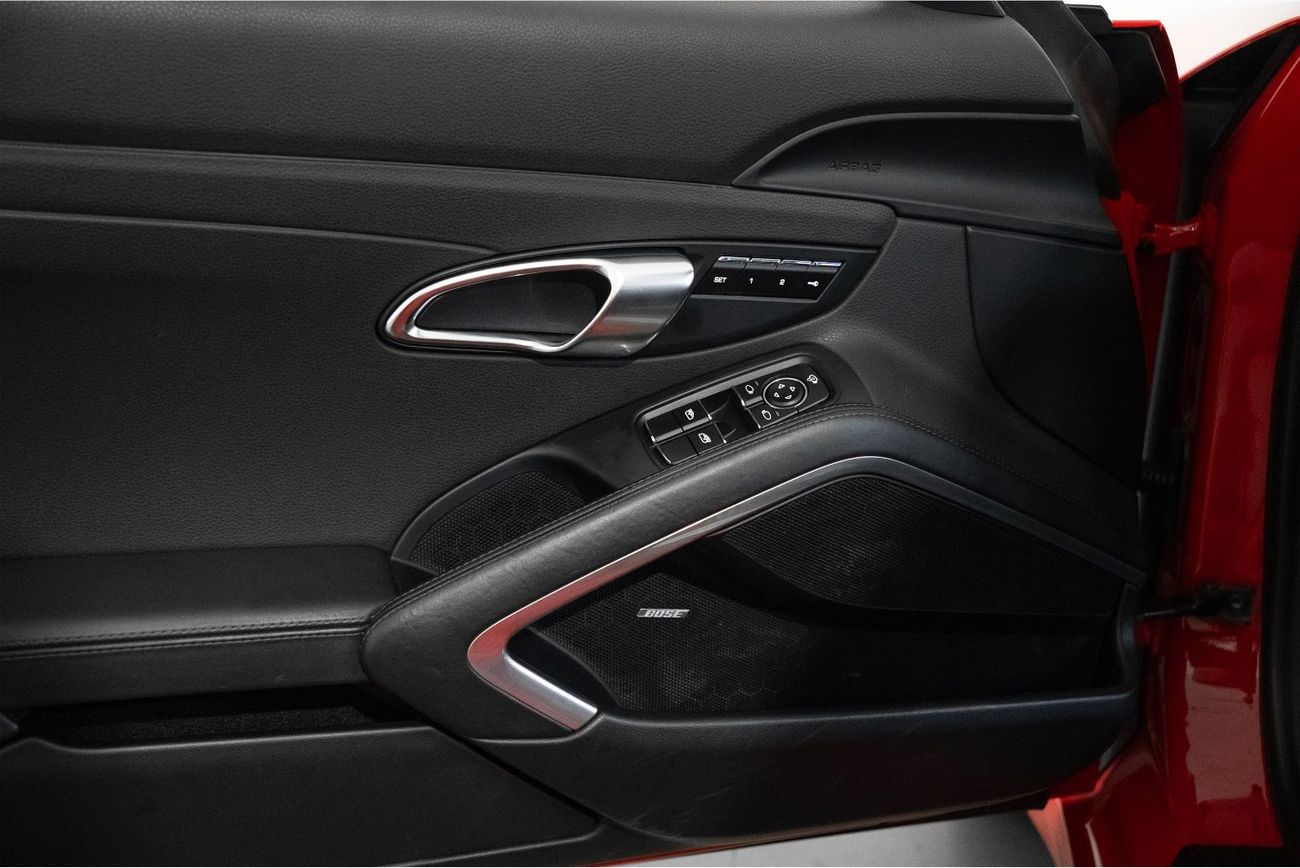 Porsche 911 Carrera 3.6L Coupe