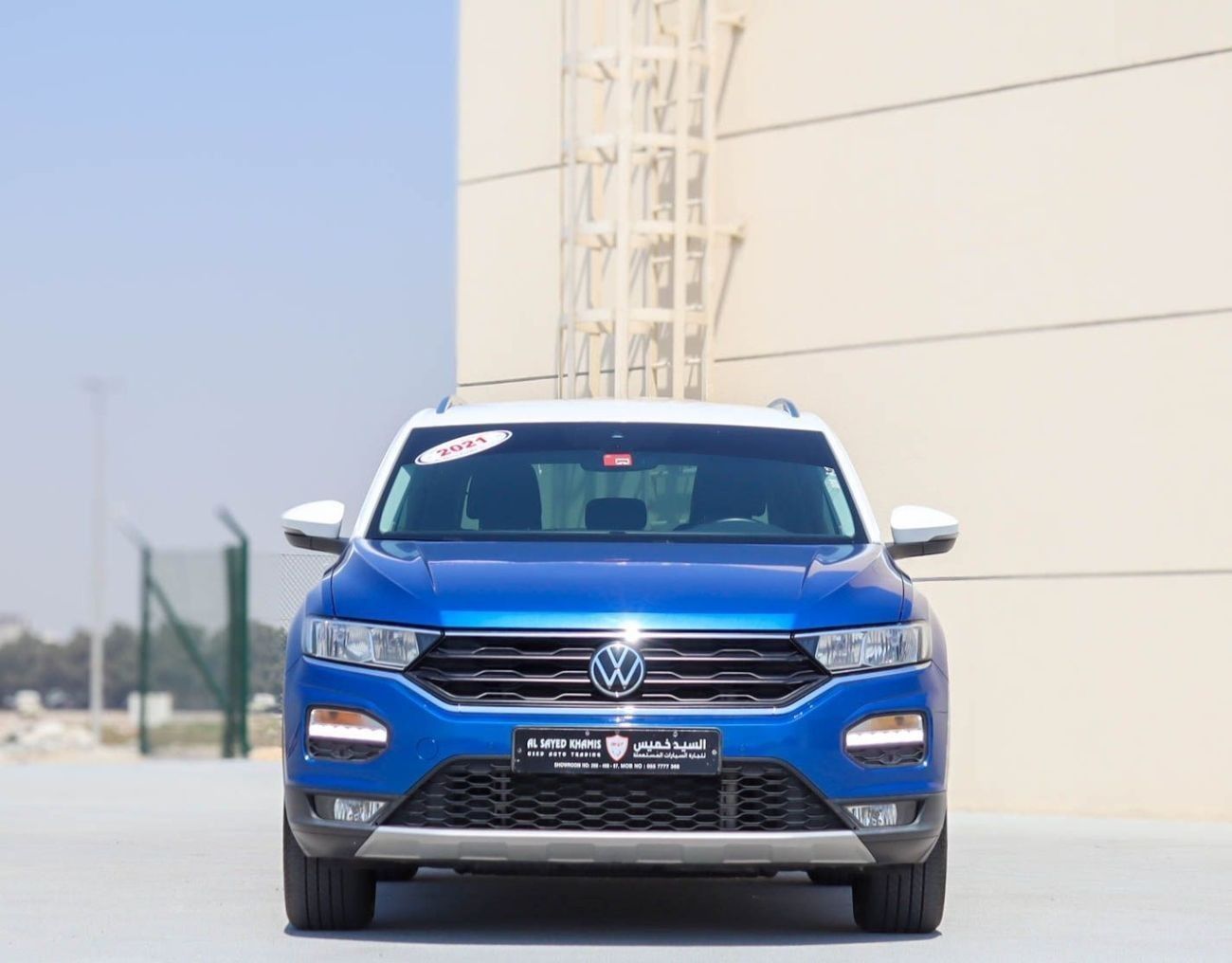 Volkswagen T ROC Life 1.4L Volkswagen T-Roc 2021 GCC, without accidents, in excellent condition 837 PM