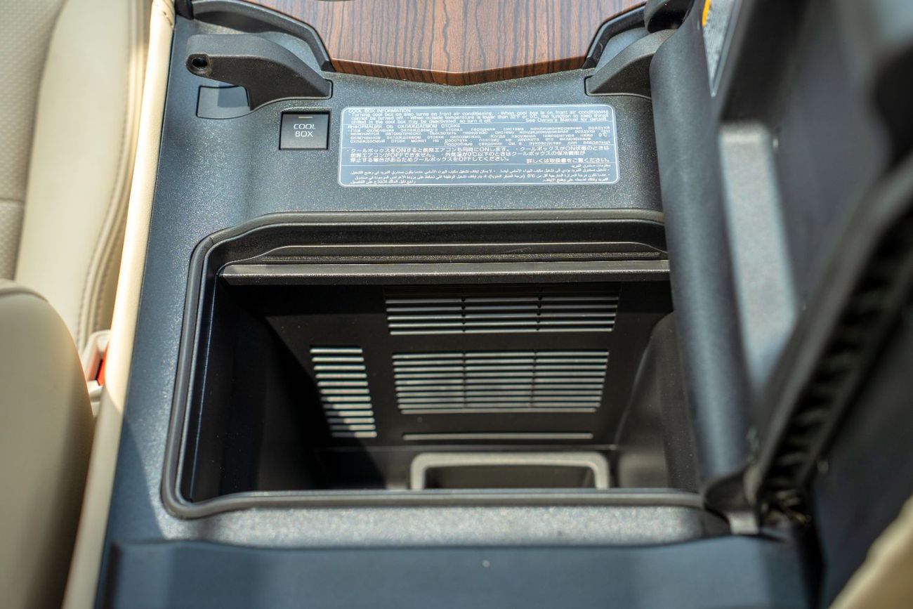 Toyota Land Cruiser GXR3 3.3L