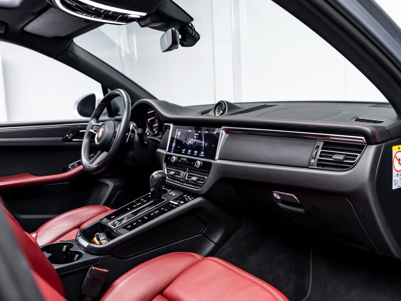 Porsche Macan STD SUMMER STARTS NOW | EXCLUSIVE DEAL BY BLACKLINE, 2023 Porsche Macan, Porsche Warranty, GCC