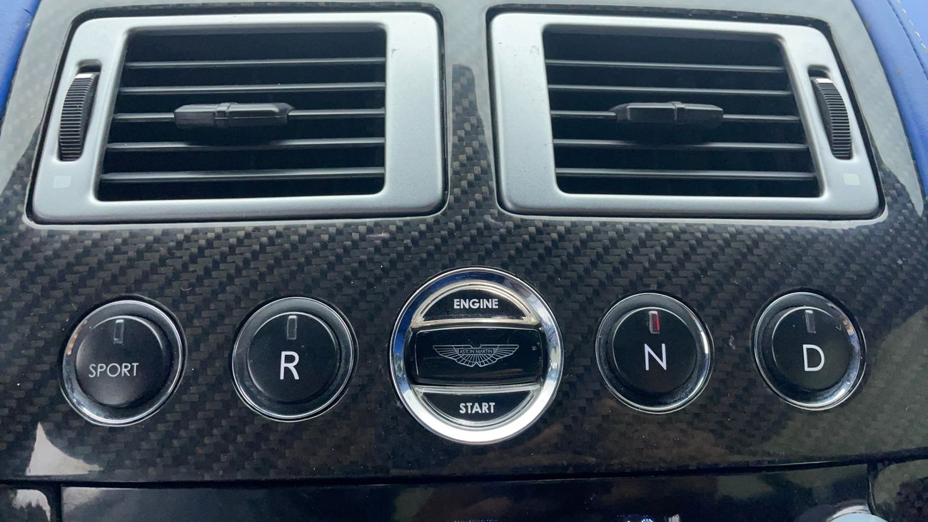 Aston Martin Vantage S 4700