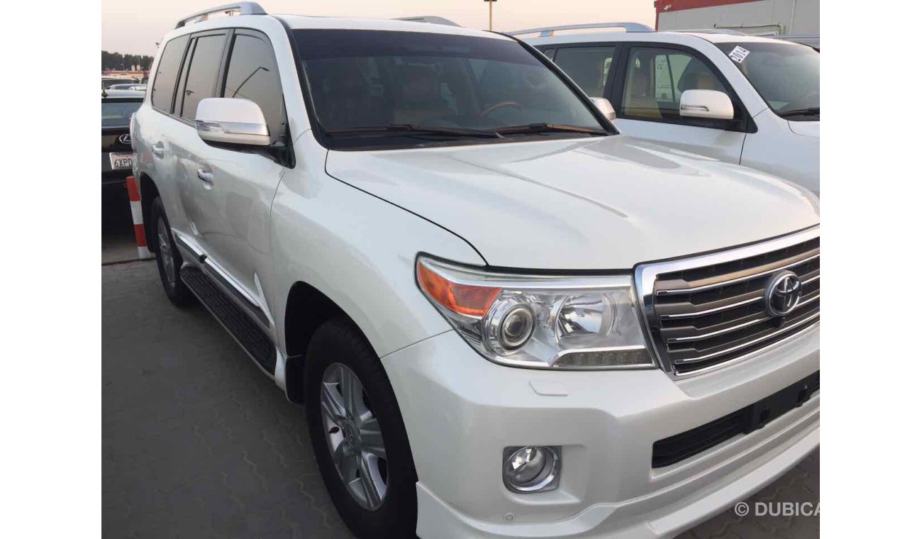 Toyota Land Cruiser VXR