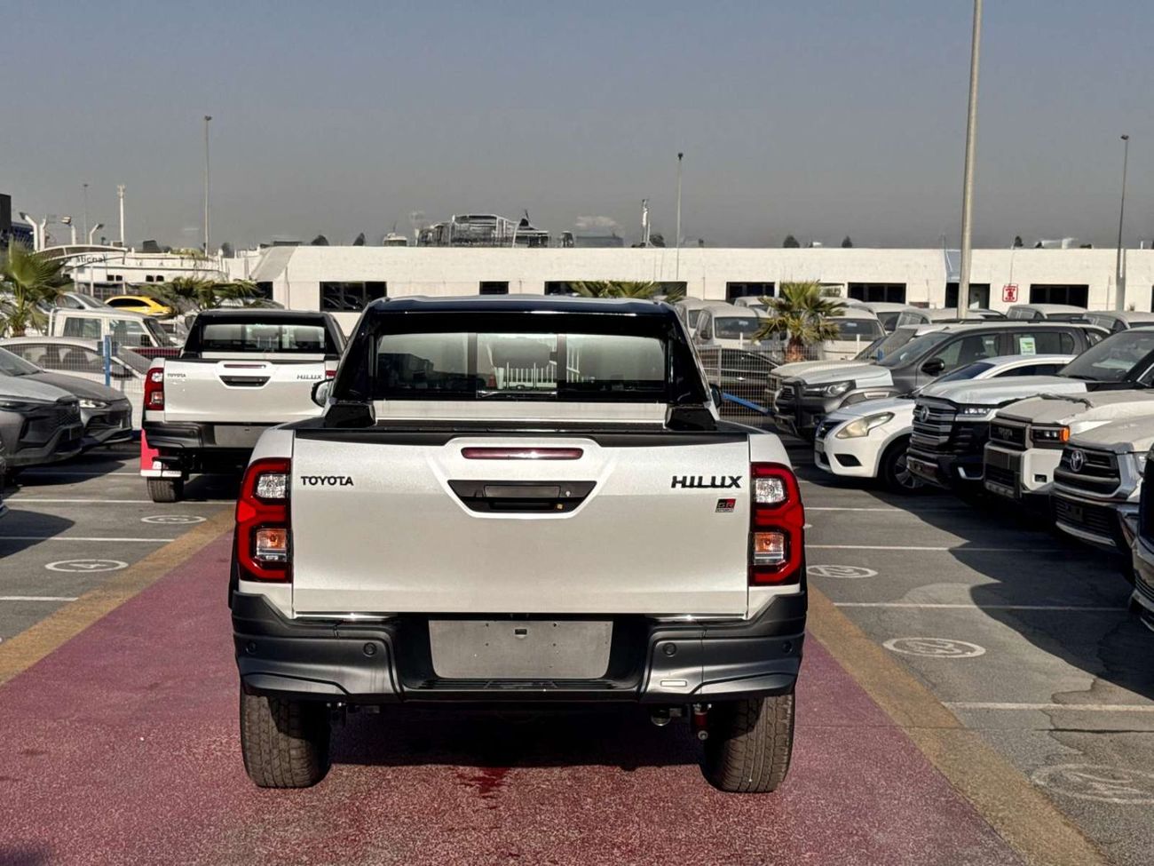 تويوتا هيلوكس 2025 TOYOTA HILUX GR-S 4.0L PETROL D/CAB P/UP 4X4 AT 2025 BRAND NEW 0KM