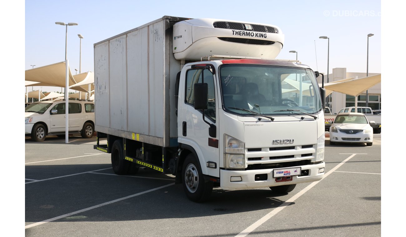 Isuzu NPR WITH THERMO KING T-600R FREEZER AND INSULATED BOX