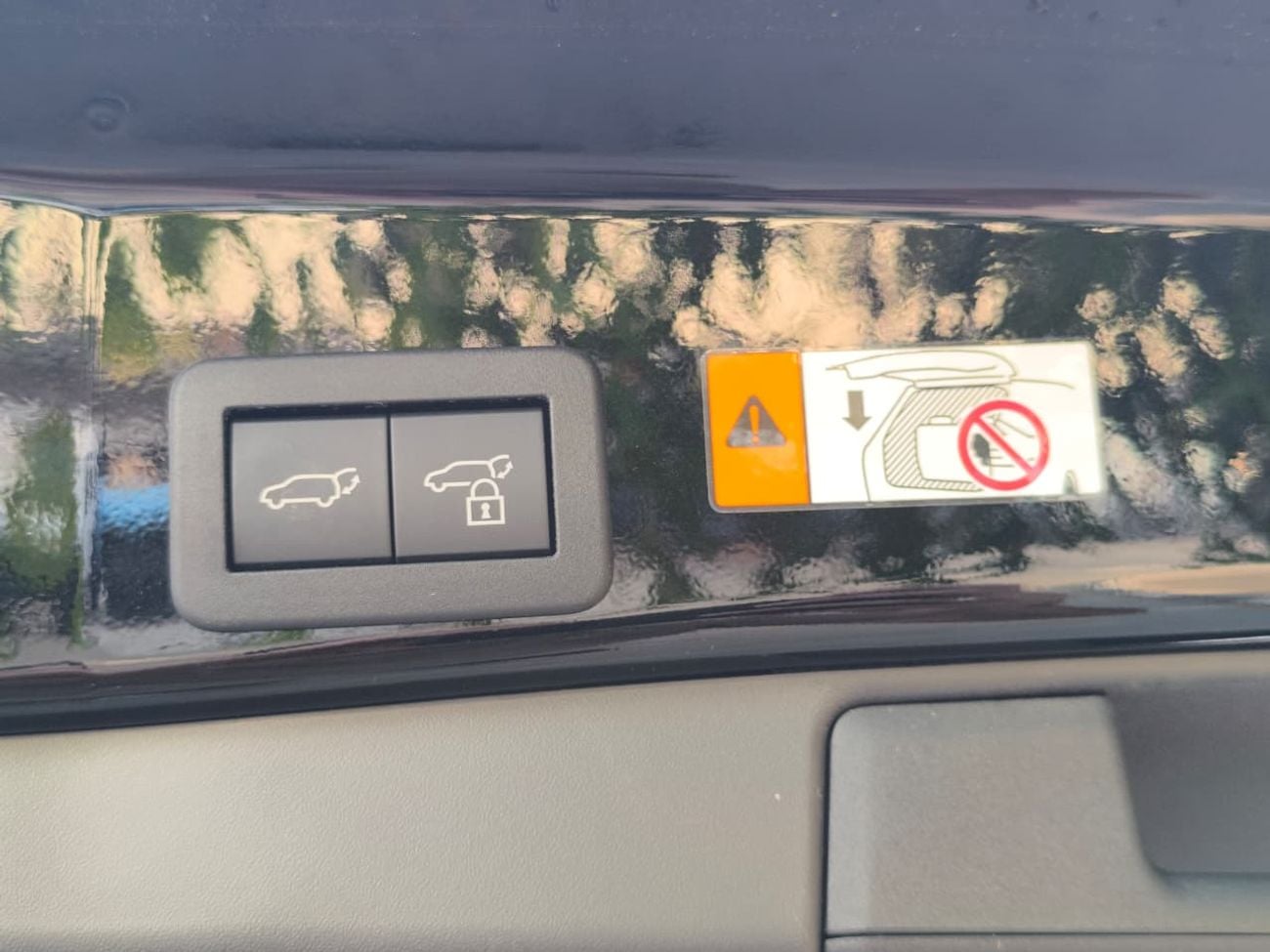 تويوتا راف ٤ XLE 2.0L 4WD Full Option 2026