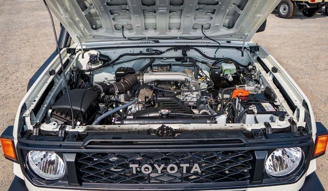 تويوتا لاند كروزر 70 LC 78 HARDTOP 4.0L MT LC78 4.2L V6 DIESEL 3DOOR 2024