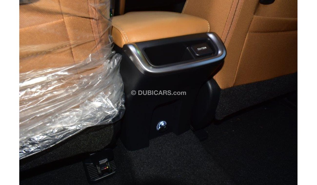 Toyota Fortuner VX 2.8L Diesel  4WD 7 Seat Automatic (Euro 4)