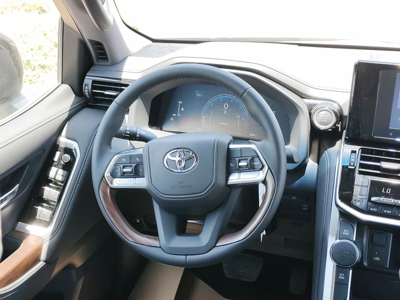 Toyota Land Cruiser 2026 Toyota Land Cruiser LC300 GXR High Option with Sunroof 4.0L V6 Petrol A/T 4WD Export Only