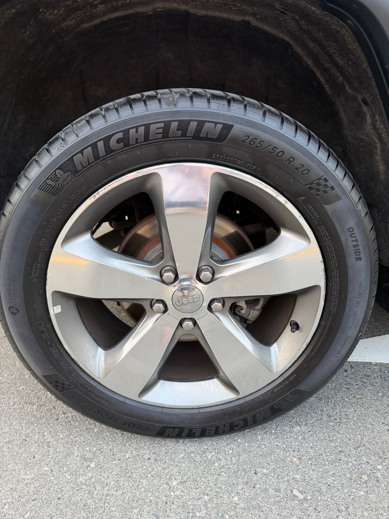 جيب جراند شيروكي Limited Plus 3.6L