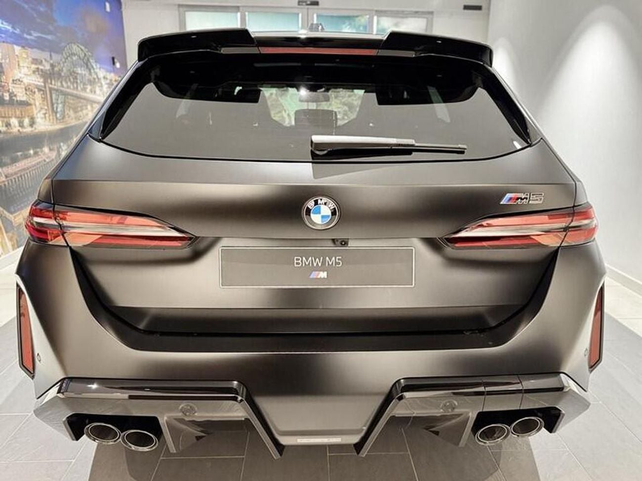 BMW M5 4.4 22.1kWh Touring Steptronic xDrive Euro 6 (s/s) 5dr ( EXPORT ONLY) Right Hand Drive