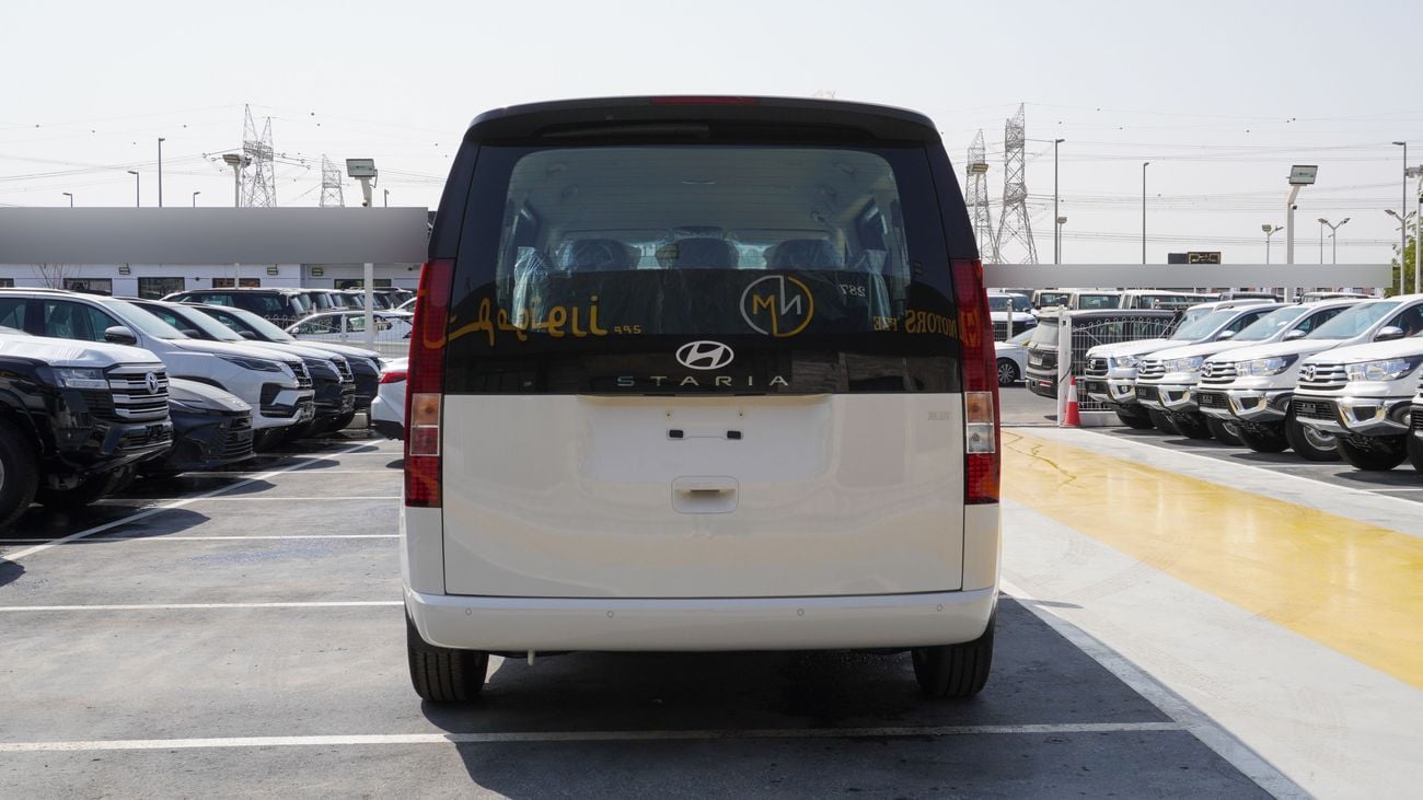 Hyundai Staria 3.5 L V6