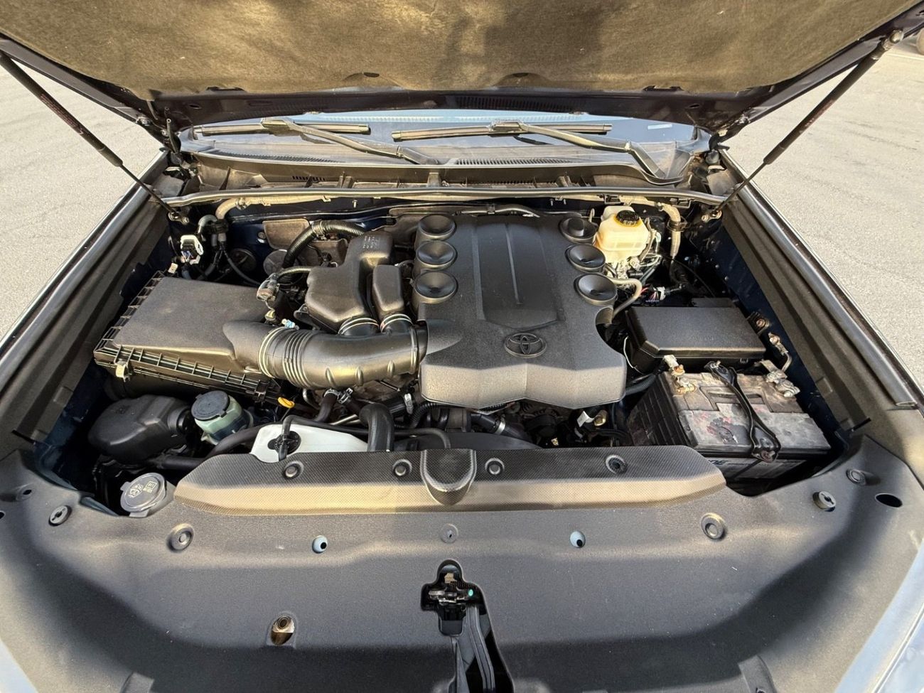 تويوتا Runner4 2017 TOYOTA 4RUNNER SR5 4x4 IMPORTED FROM USA