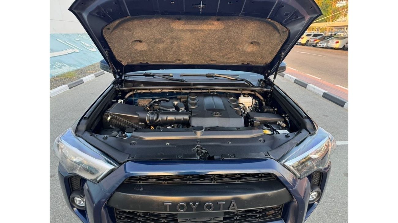 تويوتا Runner4 2021 SR5 PREMIUM LEATHER SEATS 4x4 USA IMPORTED