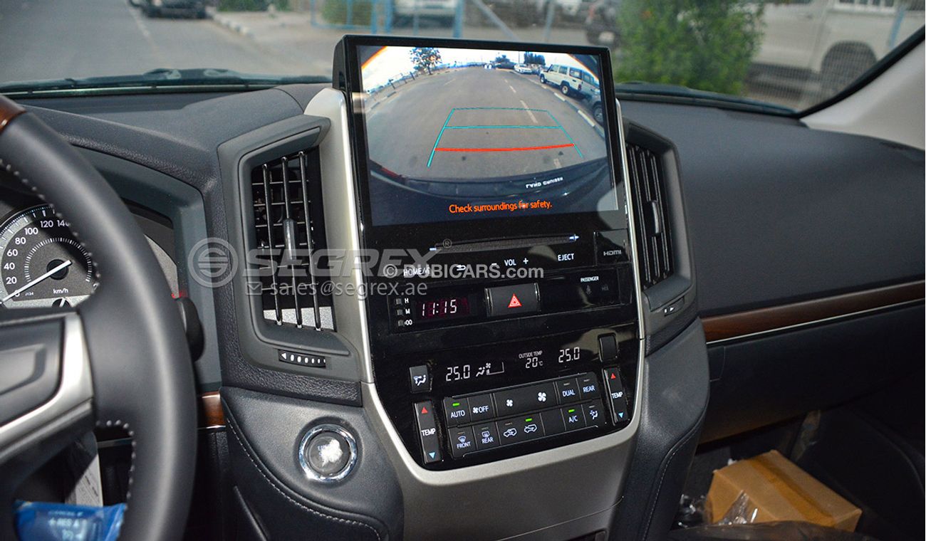 Toyota Land Cruiser LC200 4.5 GXR WITH KDSS & Rear DVD, Moquette, Remote Start