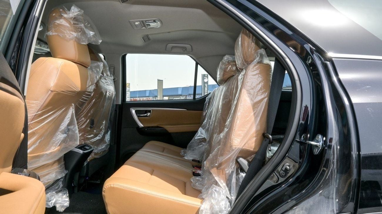 تويوتا فورتونر FORTUNER 4.0L Petrol V6 , SR5 Full Option