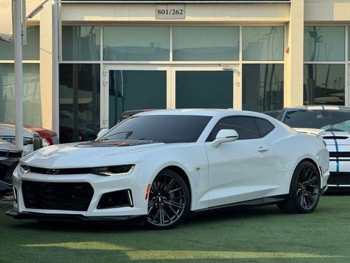 Chevrolet Camaro CHEVROLET CAMARO ZL1 GCC 2018 FULL OPTION  FULL SERVICE HISTORY