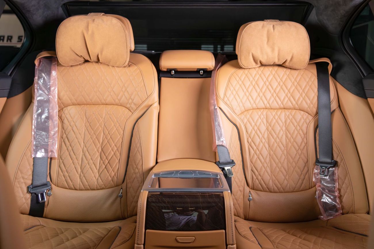 بي أم دبليو 750Li M Sport 4.4L (443 HP)