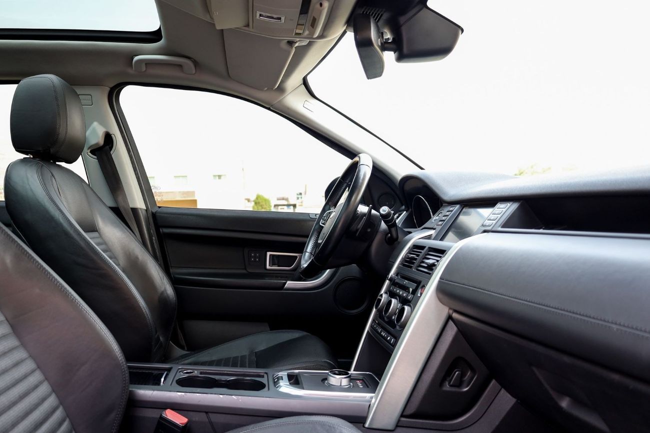 لاند روفر دسكفري سبورت Si4 HSE لاكجري