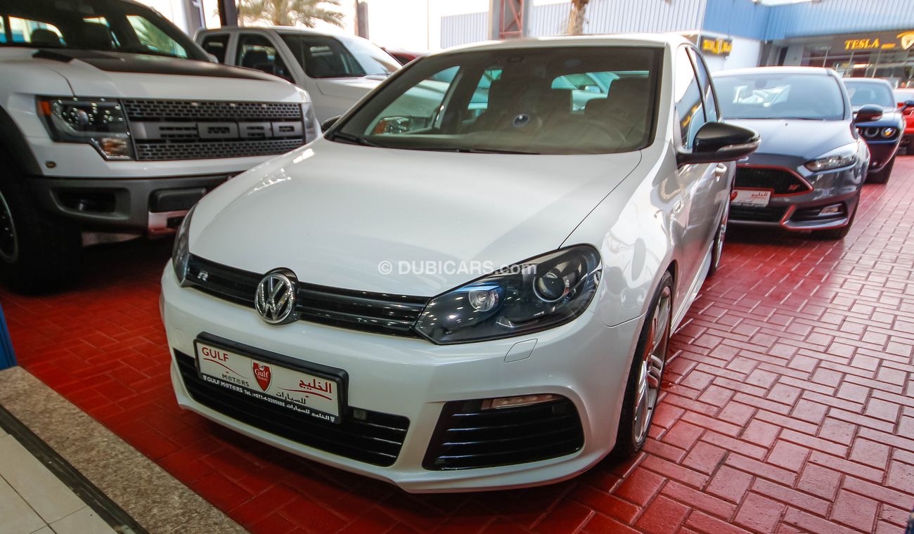 Used Volkswagen Golf R 2013 for sale in Dubai - 80128