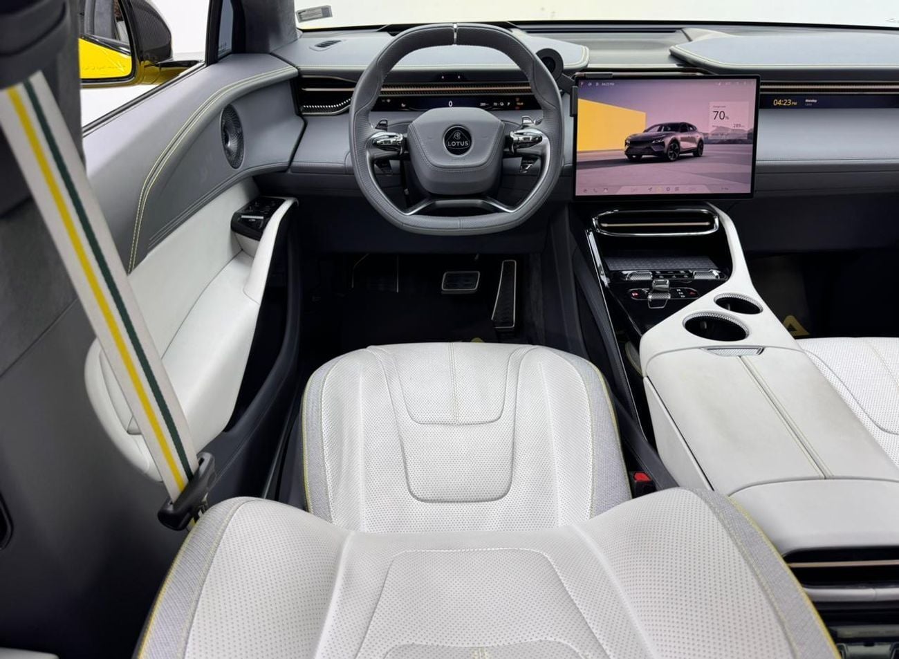 Lotus Eletre 2024 Lotus Eletre R, 2029 Lotus Warranty, 2028 Lotus Service Pack, Full Lotus Service History, GCC