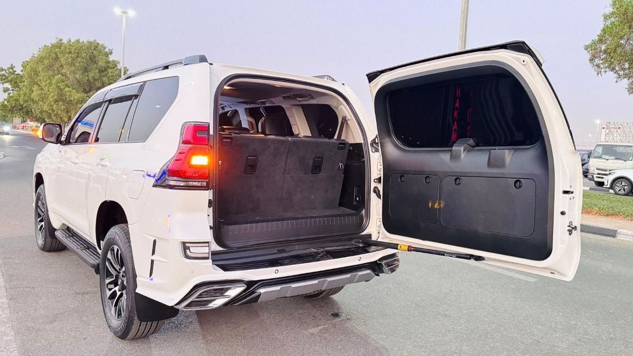 Toyota Prado LIMGENE BODY KIT INSTALLED | 2.8L DIESEL ENGINE | AT | PUSH START ENGINE | RHD