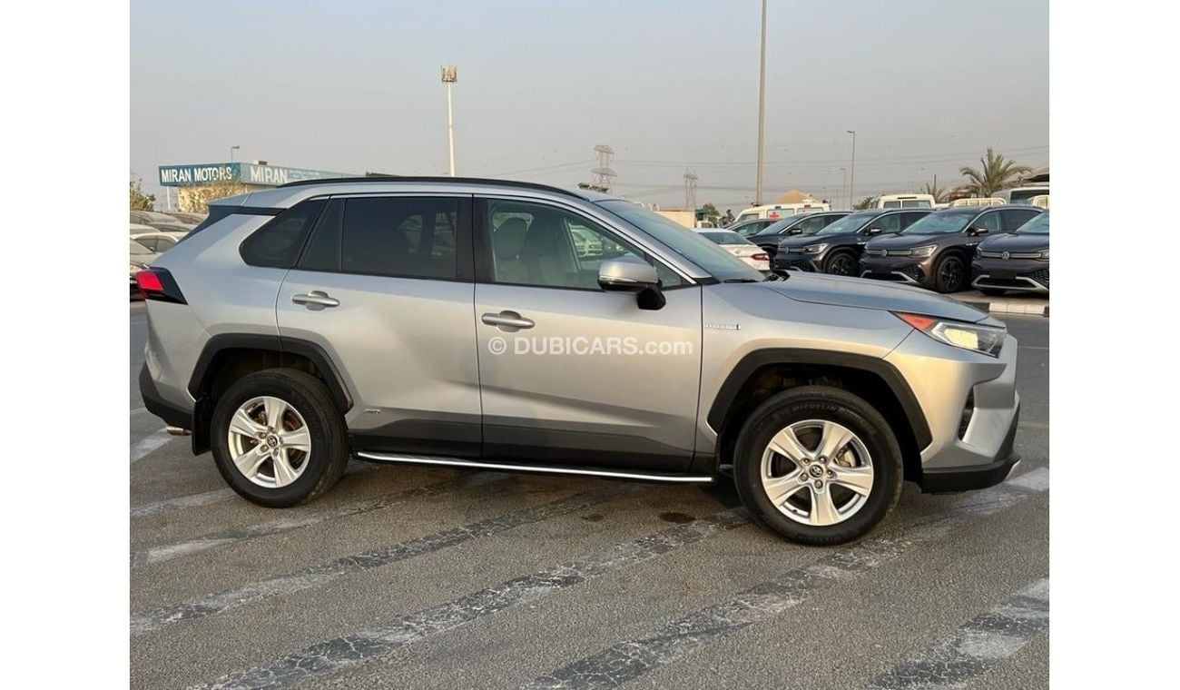Toyota RAV4 2021 XLE HYBRID ENGINE AWD USA IMPORTED